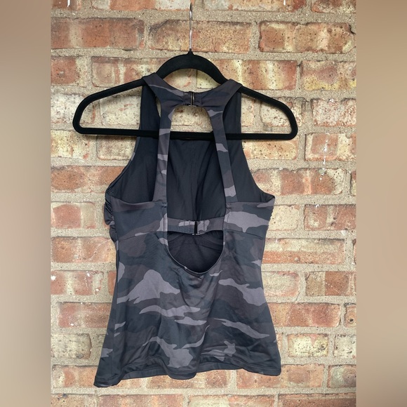 Athleta Freestyle Camo Tankini🖤 - Picture 7 of 12